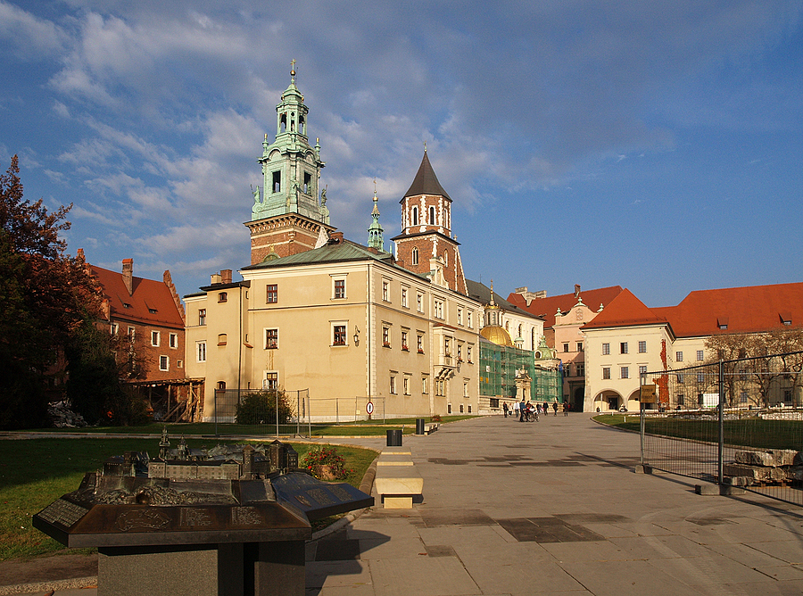 Dziedziniec zewnętrzny - Wawel