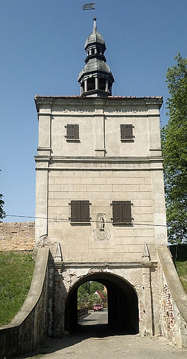 BASZTA - widok od strony parku