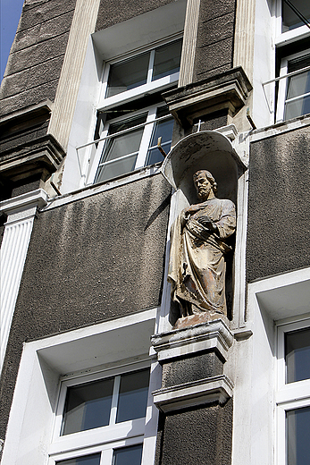 wiebodzin - budynek sanatorium rehabilitacyjnego dla dzieci