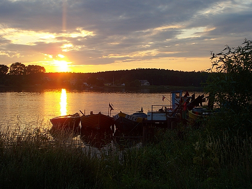 Mikoszewo. Przysta rybacka na Wile.