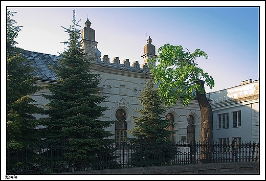 Konin - ul. Mickiewicza _ Synagoga i ydowski dom nauki znajdujcy si obok synagogi