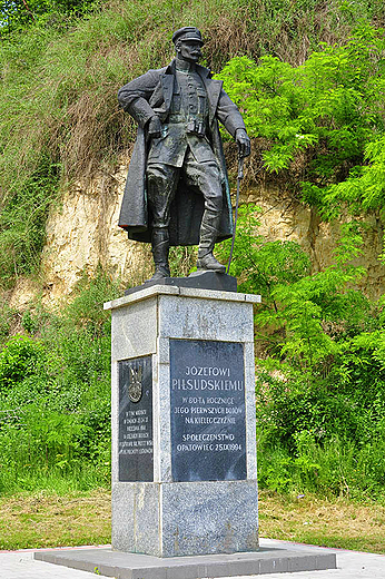 Pomnik Jzefa Pisudskiego nad Wis
