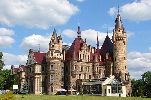 Zamek w Mosznej 1