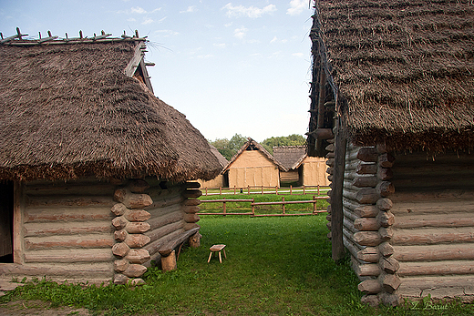 Karpacka Troja - park archeologiczny