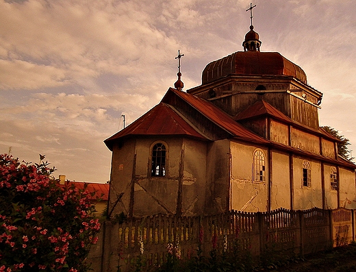 Wielkie Oczy, cerkiew