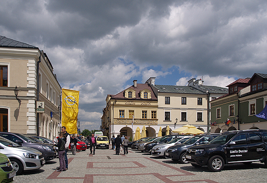 Zamo. Rynek Solny. Na wprost dawny Dom Rabina.