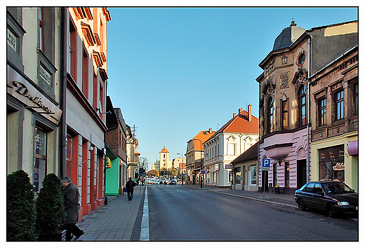 Pleszew - ulica Poznaska, widok w stron rynku