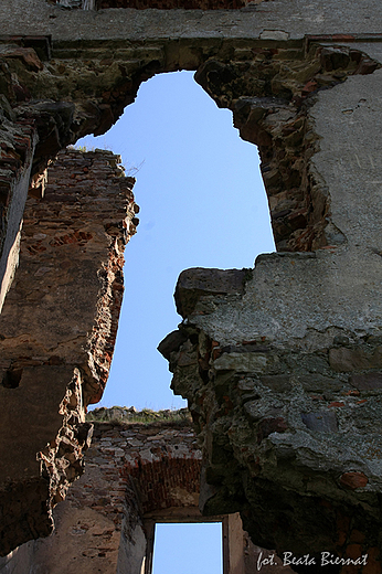 Bodzentyn - ruiny zamku biskupw krakowskich