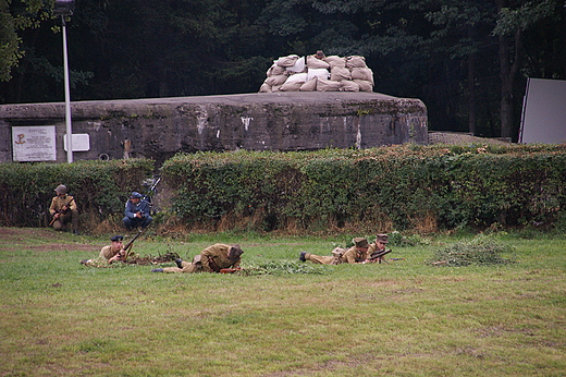 Westerplatte poudnia -rekonstrukcja 25.08.2012 r. -obrocy