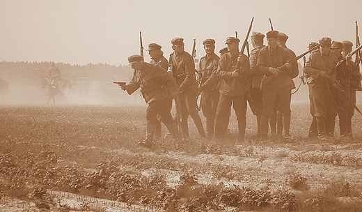 Komarw, rekonstrukcja bitwy z bolszewikami z 1920r