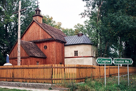 XVIII - wieczny koci w Izdebnie Kocielnym. Mazowsze