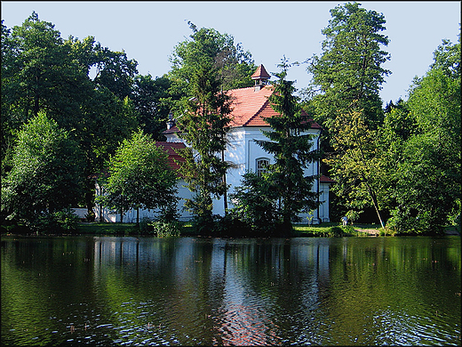 Koci filialny p.w. w. Jana Nepomucena - Zwierzyniec