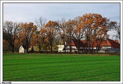 Marszaki - Dom Pomocy Spoecznej _ dawny sierociniec hr. Bismarck vel Bohlen