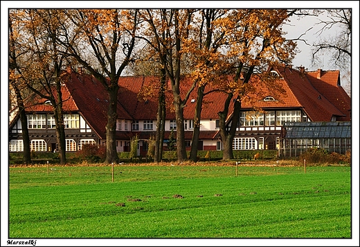 Marszaki - Dom Pomocy Spoecznej _ dawny sierociniec hr. Bismarck vel Bohlen