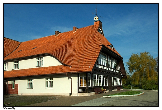 Marszaki - Dom Pomocy Spoecznej _ dawny sierociniec hr. Bismarck vel Bohlen