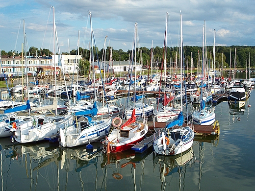 Charzykowy, port jachtowy.