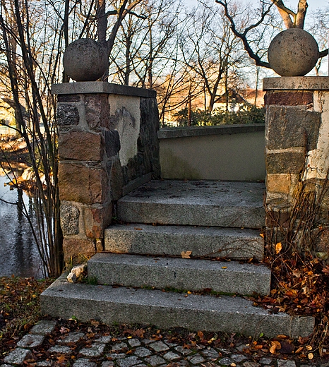 BAGNO - BAROKOWY ZESPӣ PAACOWY