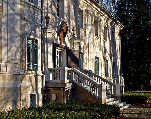 BAGNO - BAROKOWY ZESPӣ PAACOWY