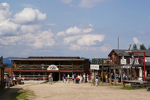 Miasteczko Western City w cignach.