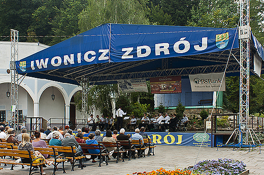 Iwonicz Zdrj - koncert orkiestry dtej