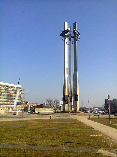 Pomnik Trzech Krzyzy  Gdansk   foto 2