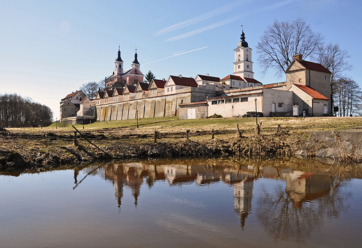 Klasztor Kameduw na Wigrach