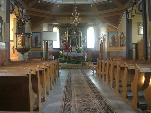 Drewniana cerkiew, obecnie koci Piotra i Pawa - Jurowce