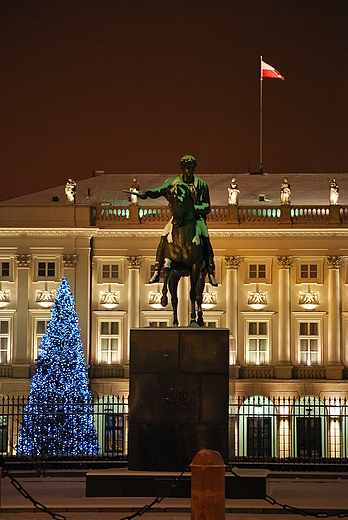 Ksi Poniatowski przed Paacem Namiestnikowskim