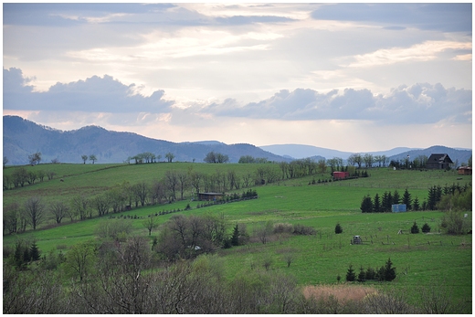 panorama z Niczyjej na okolice Rzeczki