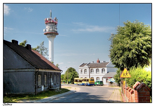 Chemce - charakterystyczna zabudowa centrum wsi