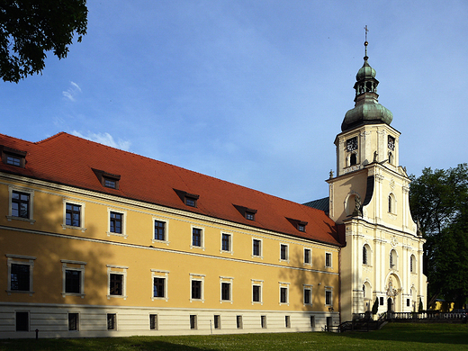 Pocysterski Zesp Klasztorny w Rudach.