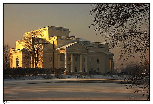 Kalisz -  Teatr w penej gali