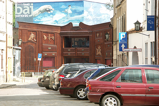 Budynek teatru lalek Baj Pomorski w Toruniu