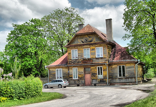 Leniczwka stacja kolejowa