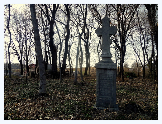na cmentarzu prawosawnym