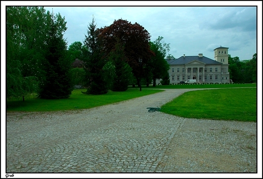 Grab - paac klasycystyczny wzniesiony w latach 1805 - 1810