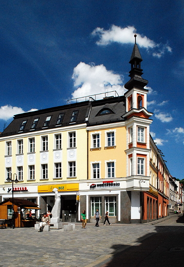 Opole. Pierzeja wschodnia rynku.