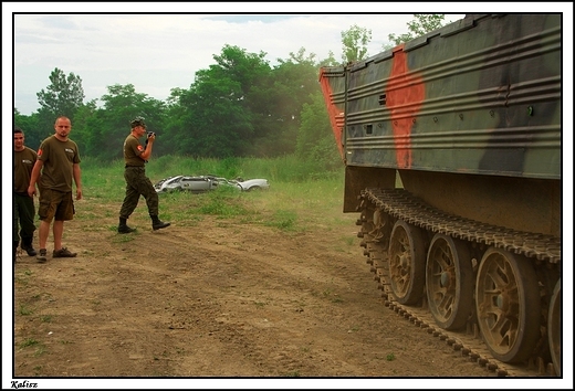 Kalisz - XI Piknik Militarny Kaliska Linia Maginota_ amfibia PTS_ ju po opelku ...