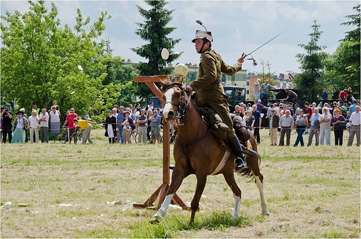 Suwaki.XIII Piknik Kawaleryjski.Konkurs wadania szabl.