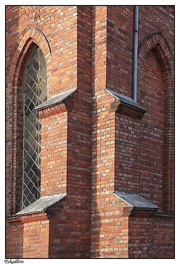 Tykadw - neogotycki koci parafialny p.w. w. Katarzyny, szczeg architektoniczny