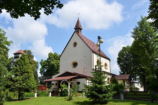 Parafia PW Zmartwychstania Paskiego Kalwaria Pszowska