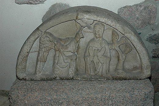 Tympanon z klasztoru. Strzelno
