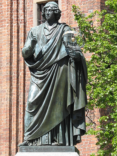 Pomnik Kopernika. Toru