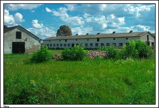 Unia - pozostao po zaoeniu paacowym rodziny Chrzanowskich