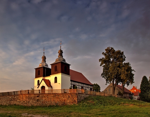 Skoki - szachulcowy koci w. Mikoaja