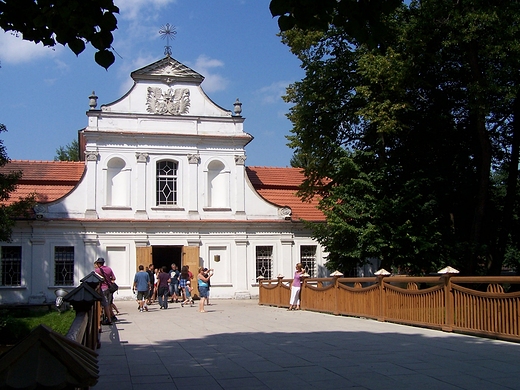 Zwierzyniec, koci na wodzie pw. w. Jana Nepomucena.