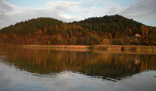 Jesien nad Jeziorem Czchowskim