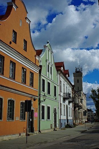 Radom - dom Gski i Esterki, dalej Ratusz.