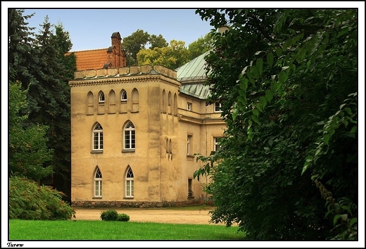 Turew - park i barokowy paac Chapowskich