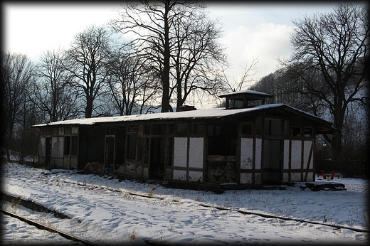 nieczynna stacja kolejowa Jugowice